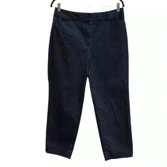 Talbots size 8 woman’s perfect crop curvy - Picture 1 of 4